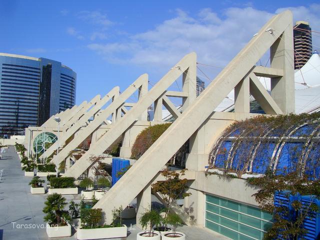  Convention  Center  в Сан-Диего