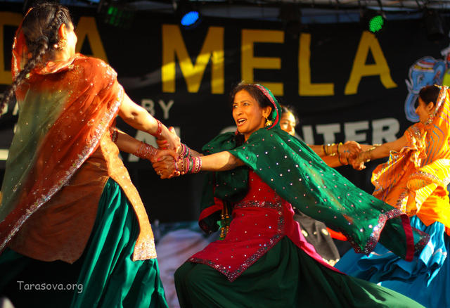 Фольклорный ансамбль индийских танцев