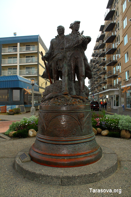 Памятник Льюису и Кларку 