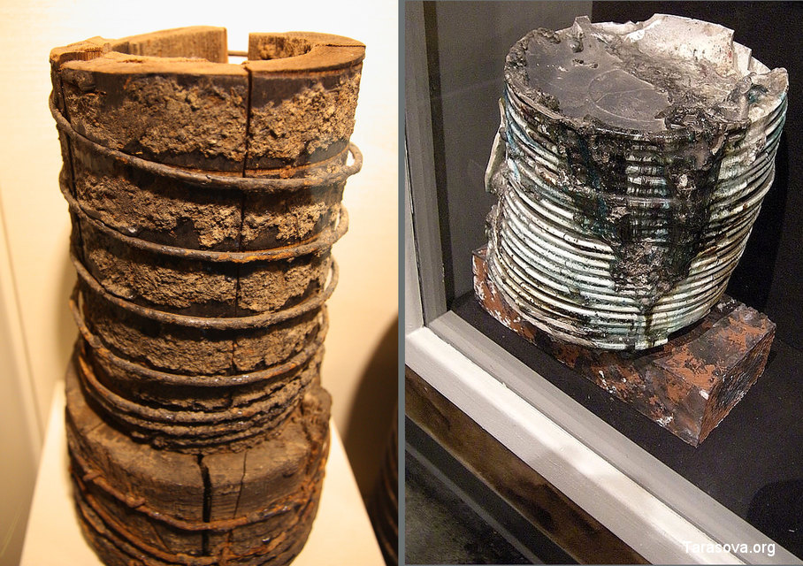 Слева – водопроводные деревянные трубы. Справа – запекшиеся при пожаре тарелки