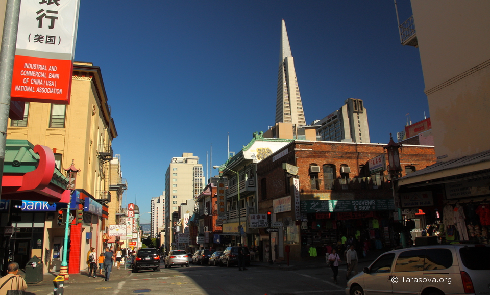 Chinatown соседствует с Downtown Сан-Франциско