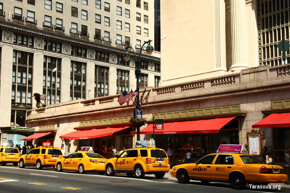 Yellow cab (желтые такси) – еще одна особенность Нью-Йорка