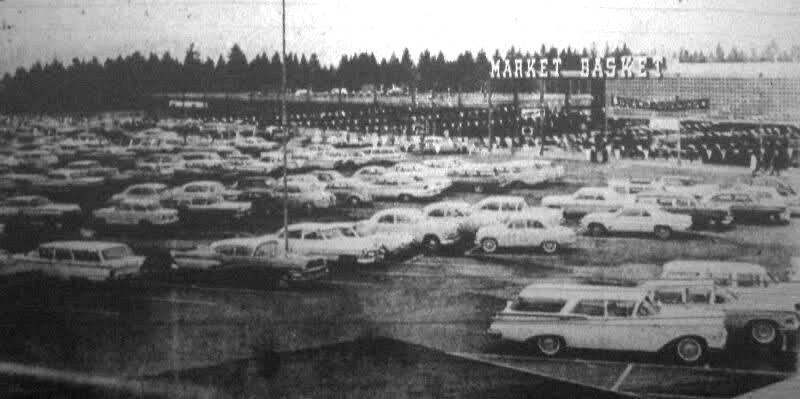 Торговый центр Crossroads в 1963 году