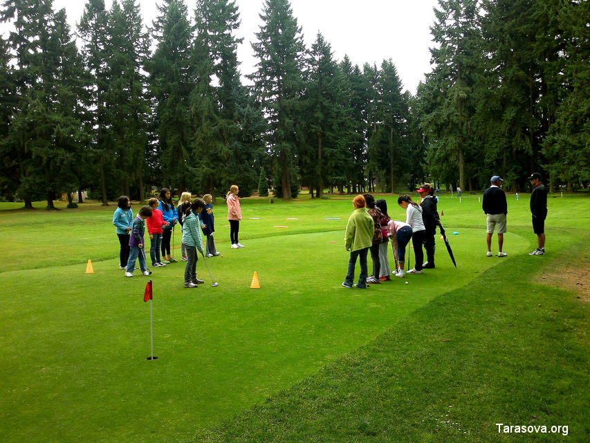 Навыки игры в гольф  американцы приобретают с детства