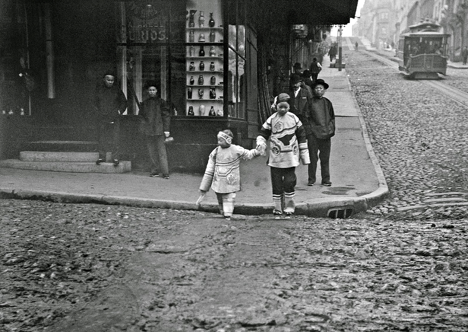 Фото 1896 года. Китайские иммигранты начали активно заселять Чайна-таун в конце XIX века