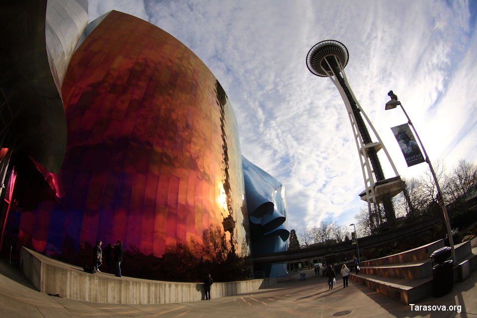 Space Needle и музей Experience Music Project