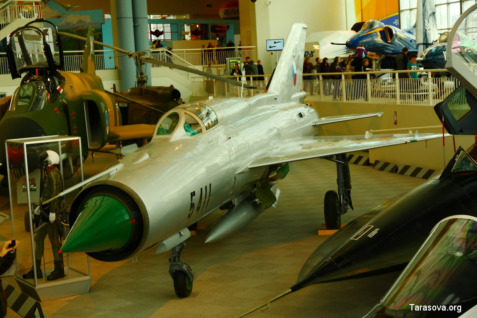 МиГ-21 это советский многоцелевой истребитель